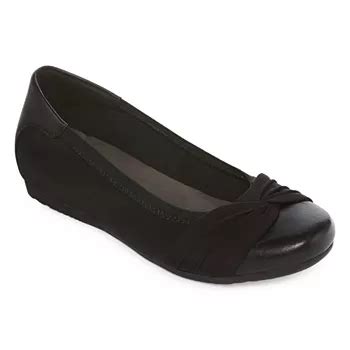 jcpenney online shopping yuu shoes.